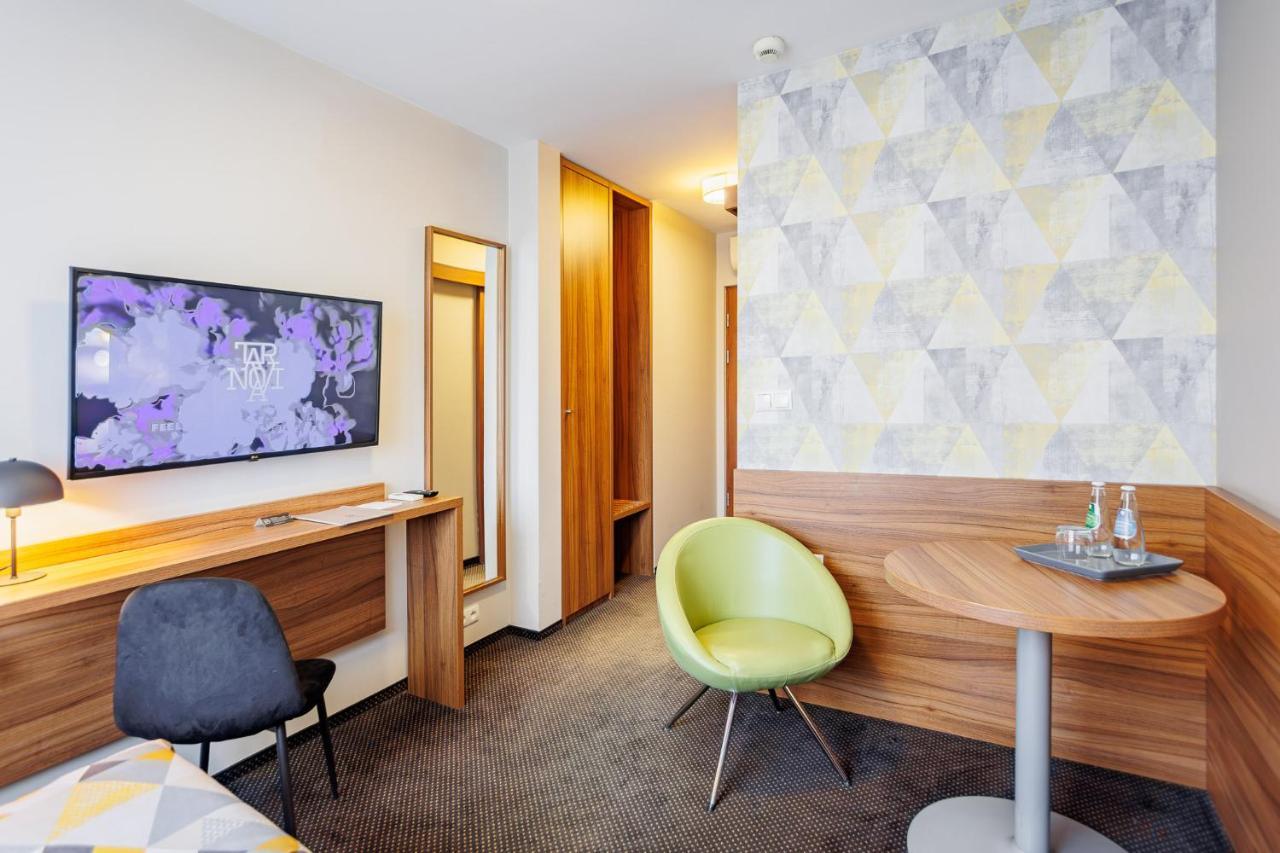 Hotel Tarnovia Tarnów Εξωτερικό φωτογραφία
