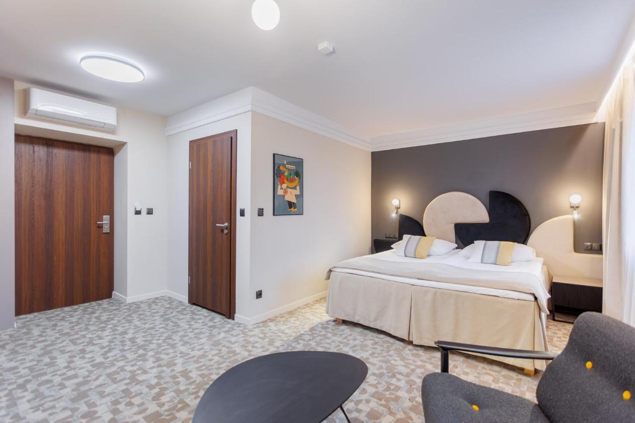 Hotel Tarnovia Tarnów Εξωτερικό φωτογραφία