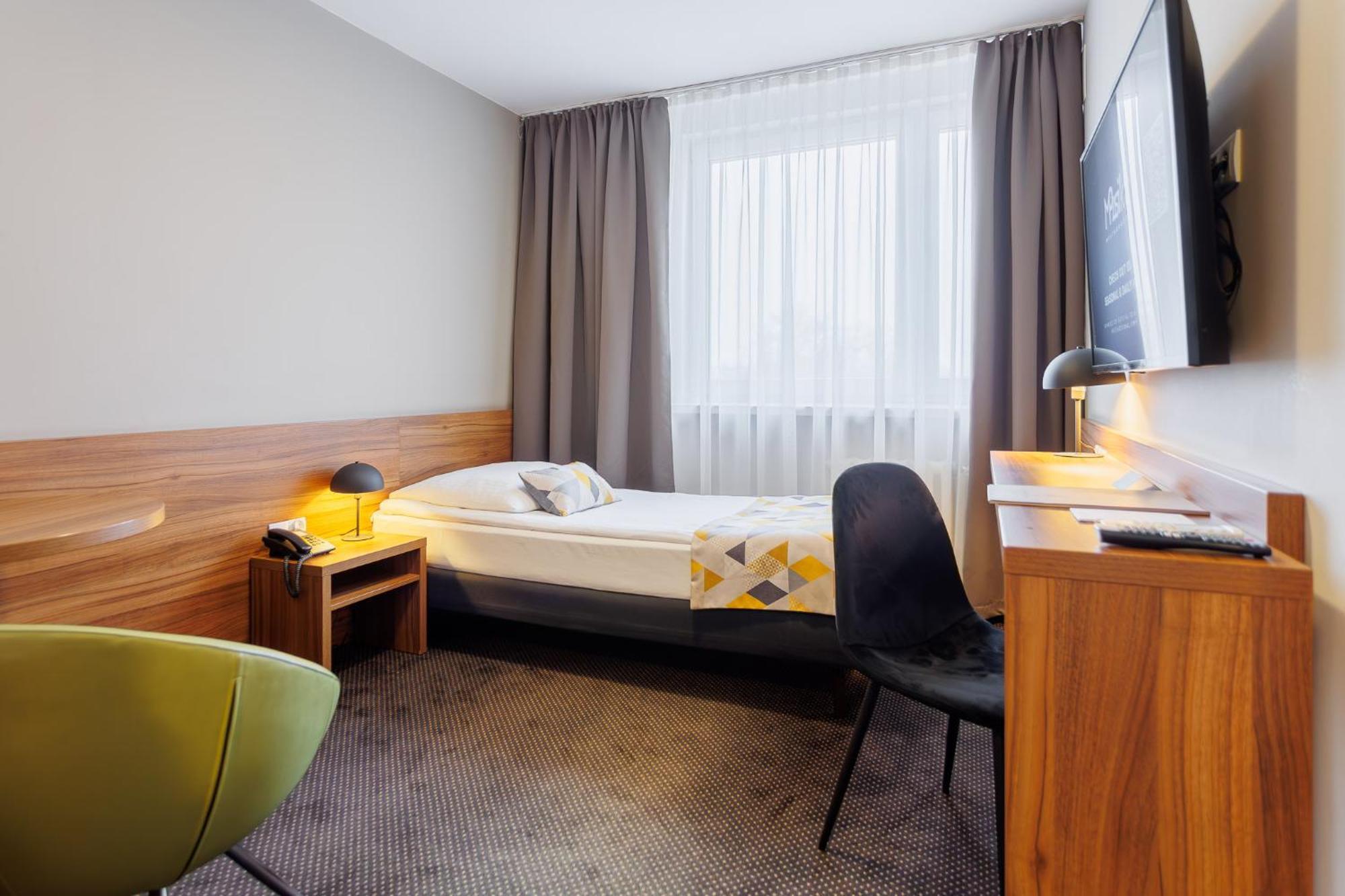 Hotel Tarnovia Tarnów Εξωτερικό φωτογραφία